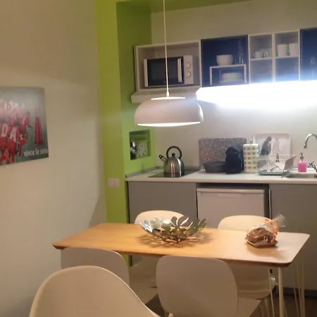 Apartment Caio Maio Mario Rome